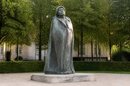 Auguste Rodin monument to Balzac : histoire et analyse de l’œuvre